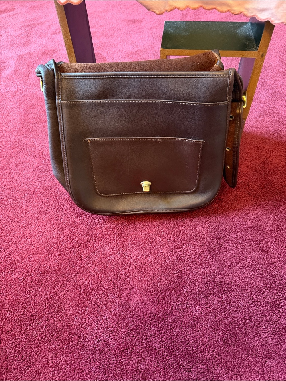 Coach Brown Leather Messenger Bag with Gold Turn-Lock - Picture 2 of 3